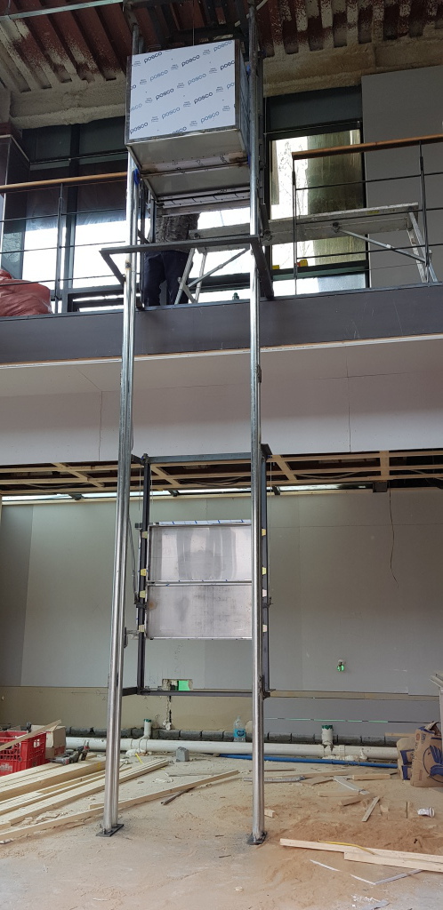 서울시 서초구 양재동 218-2  복층