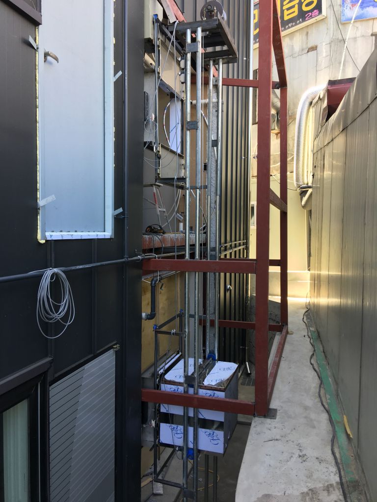 남양주 퇴계원역 부근 식당 2층