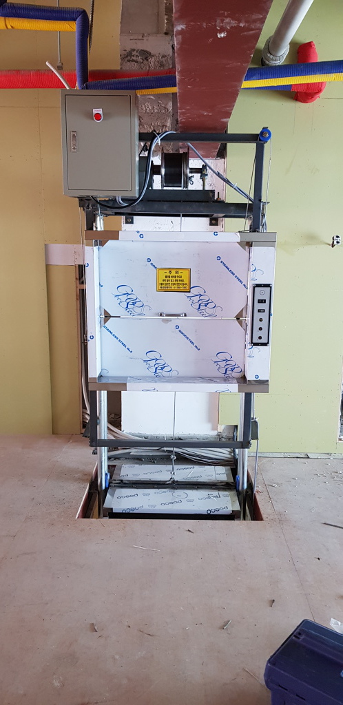  서울 마포구 서교동 408-27 (복층)