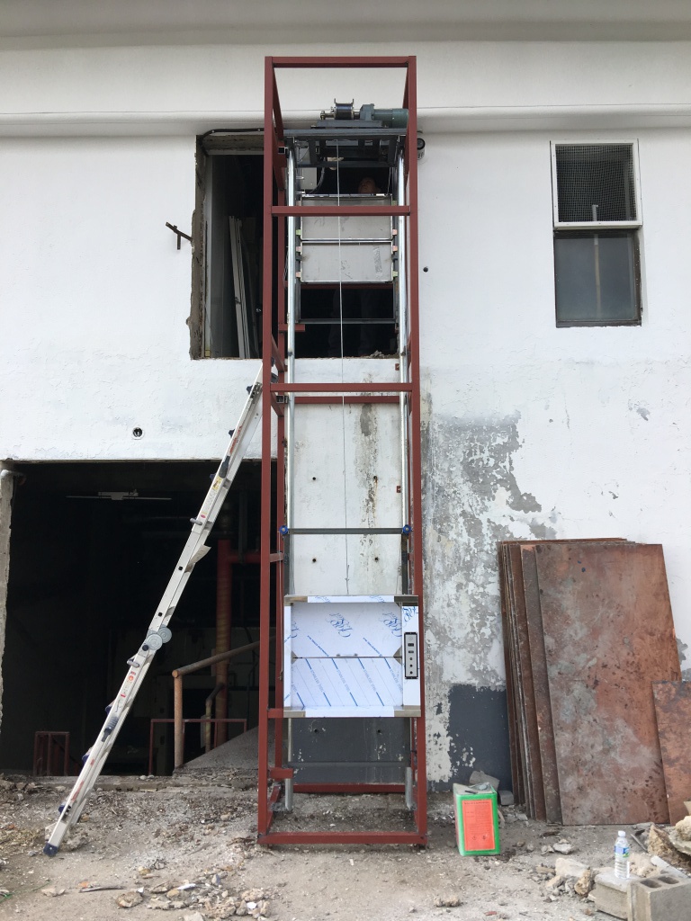 제주 서귀포 중문관광로 301번길 (외벽설치)