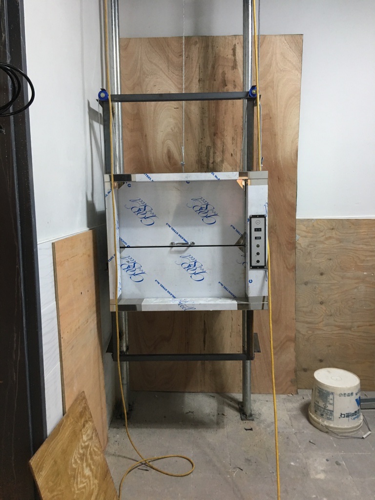  서울 서초구 방배동 871-13  (윈도우형 2층)